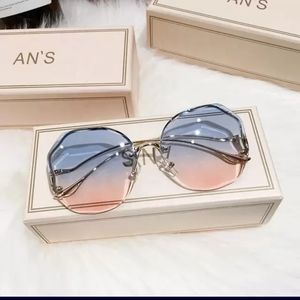 Blue n pink rimless glasses